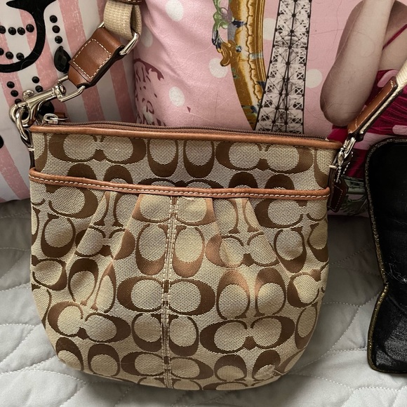 Coach Classic canvas crossbody bag - Picture 2 of 8